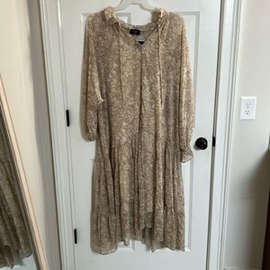 Vici maxi dress size large